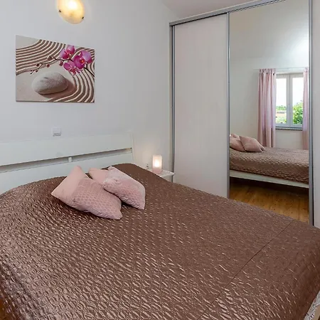 Casa vacanze Cozy In With Wifi Vodnjan